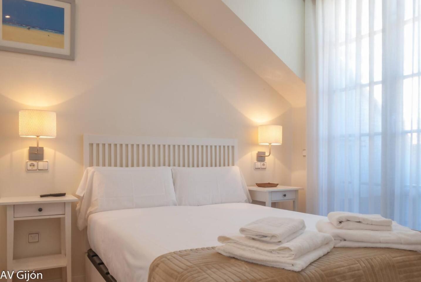 Av Gijon San Agustin 12 Apartment ภายนอก รูปภาพ