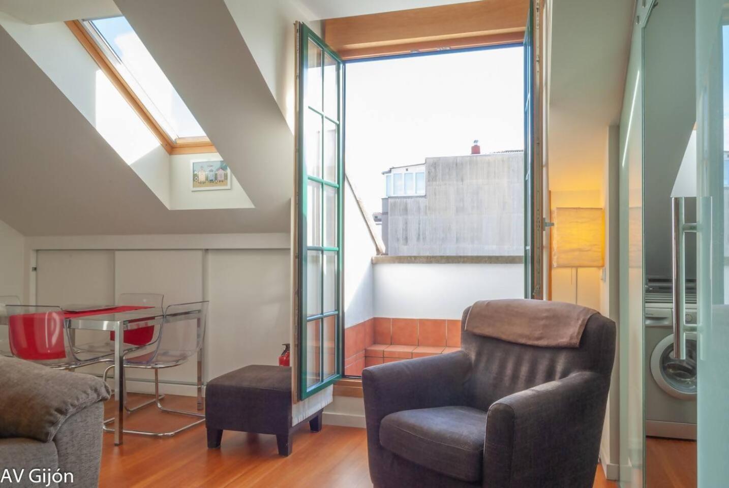 Av Gijon San Agustin 12 Apartment ภายนอก รูปภาพ