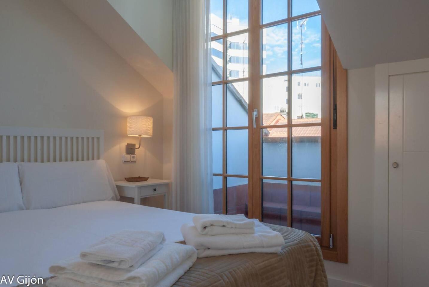 Av Gijon San Agustin 12 Apartment ภายนอก รูปภาพ