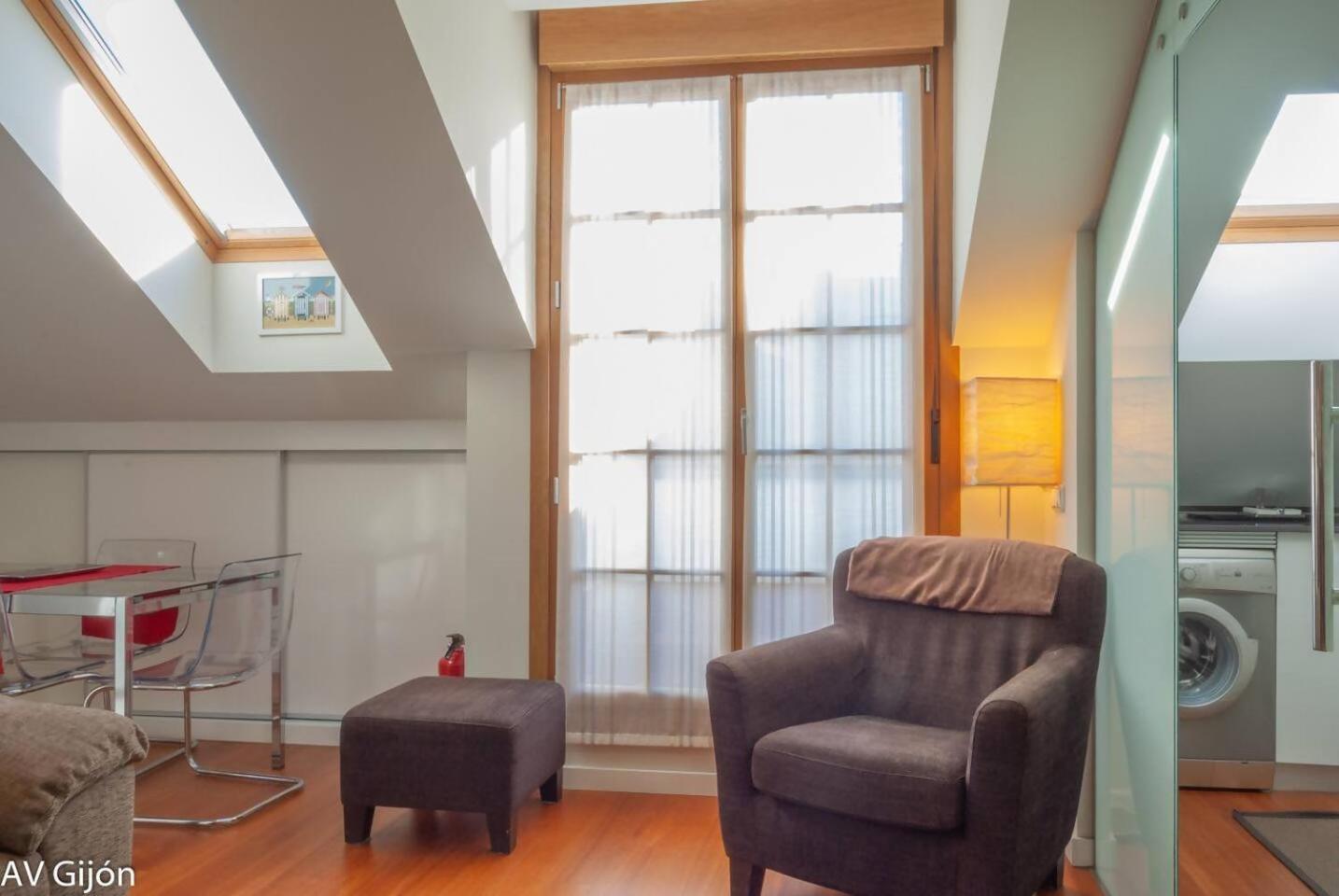 Av Gijon San Agustin 12 Apartment ภายนอก รูปภาพ